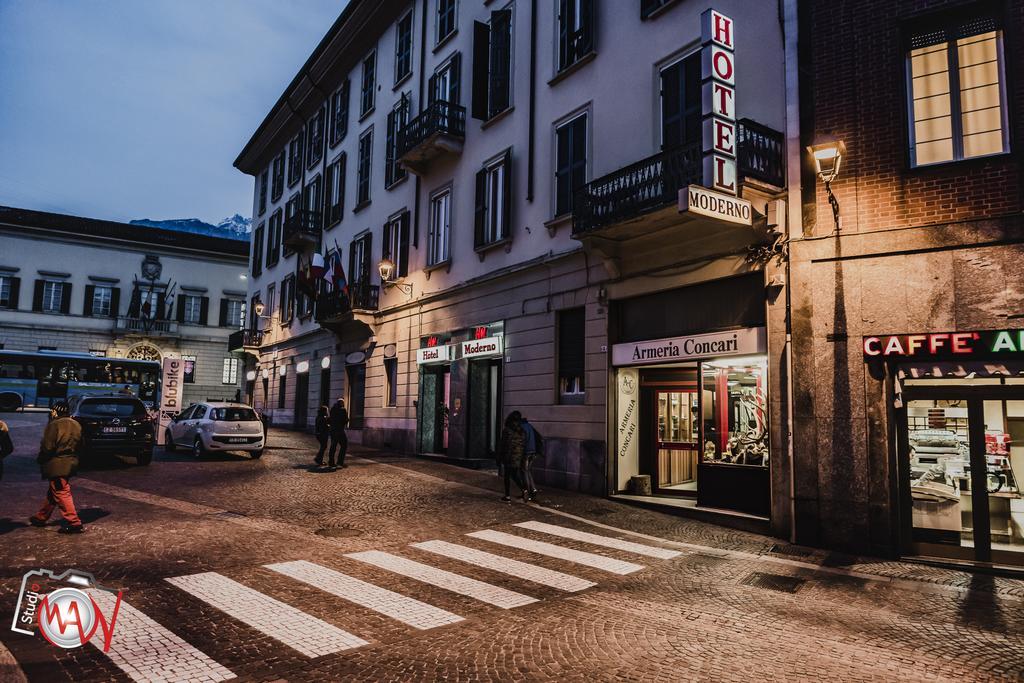 Hotel Moderno レッコ エクステリア 写真